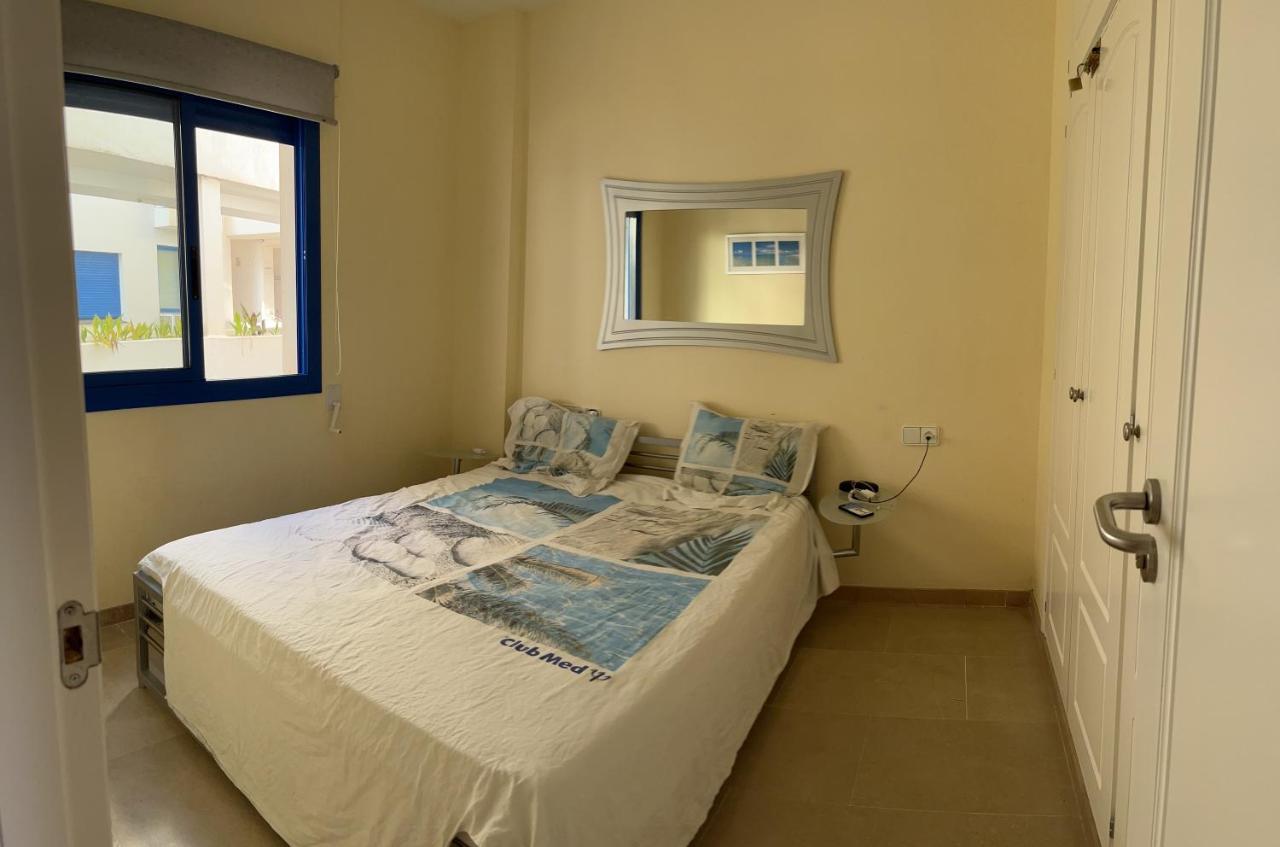 Апартаменти Puerto De La Duquesa Minimum 3 Nuits Манільва Екстер'єр фото